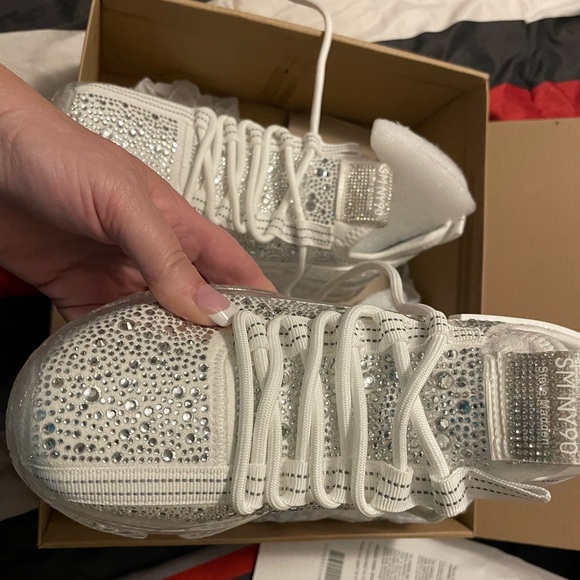 Steve Madden sparkly tennis shoes. Never worm. Size 8 but runs small. - Picture 2 of 3